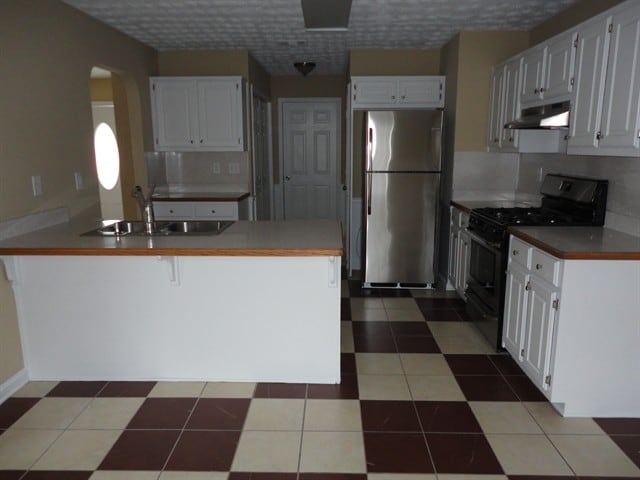 Building Photo - 2355 Range Heights Terrace