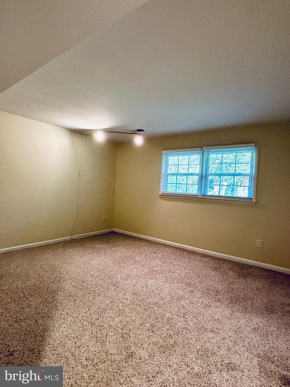 Building Photo - 6707 Grey Fox Dr