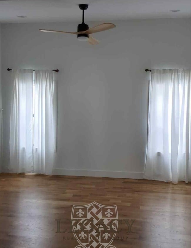 Building Photo - 1710 Nassau St