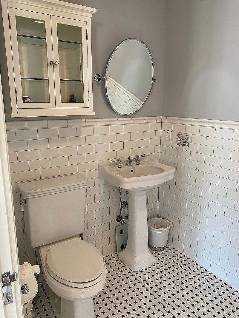 Building Photo - 52 Westminster Dr NE