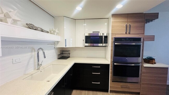 Building Photo - 19390 Collins Ave