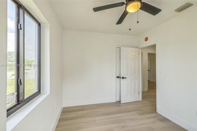 Building Photo - 9055 NW 33rd Ave