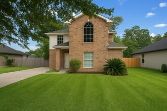 Building Photo - 2911 Hummingbird Ln