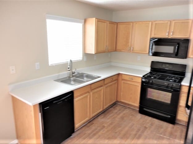 Building Photo - 7324 Quartzite Ave NW