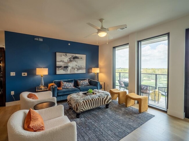 Building Photo - 1701 Simond Ave Ave