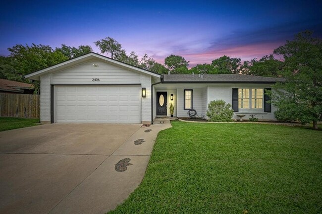 Building Photo - 2406 Burly Oak Dr