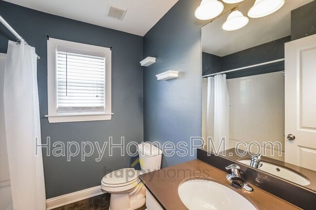 Building Photo - 1144 Twitchell St