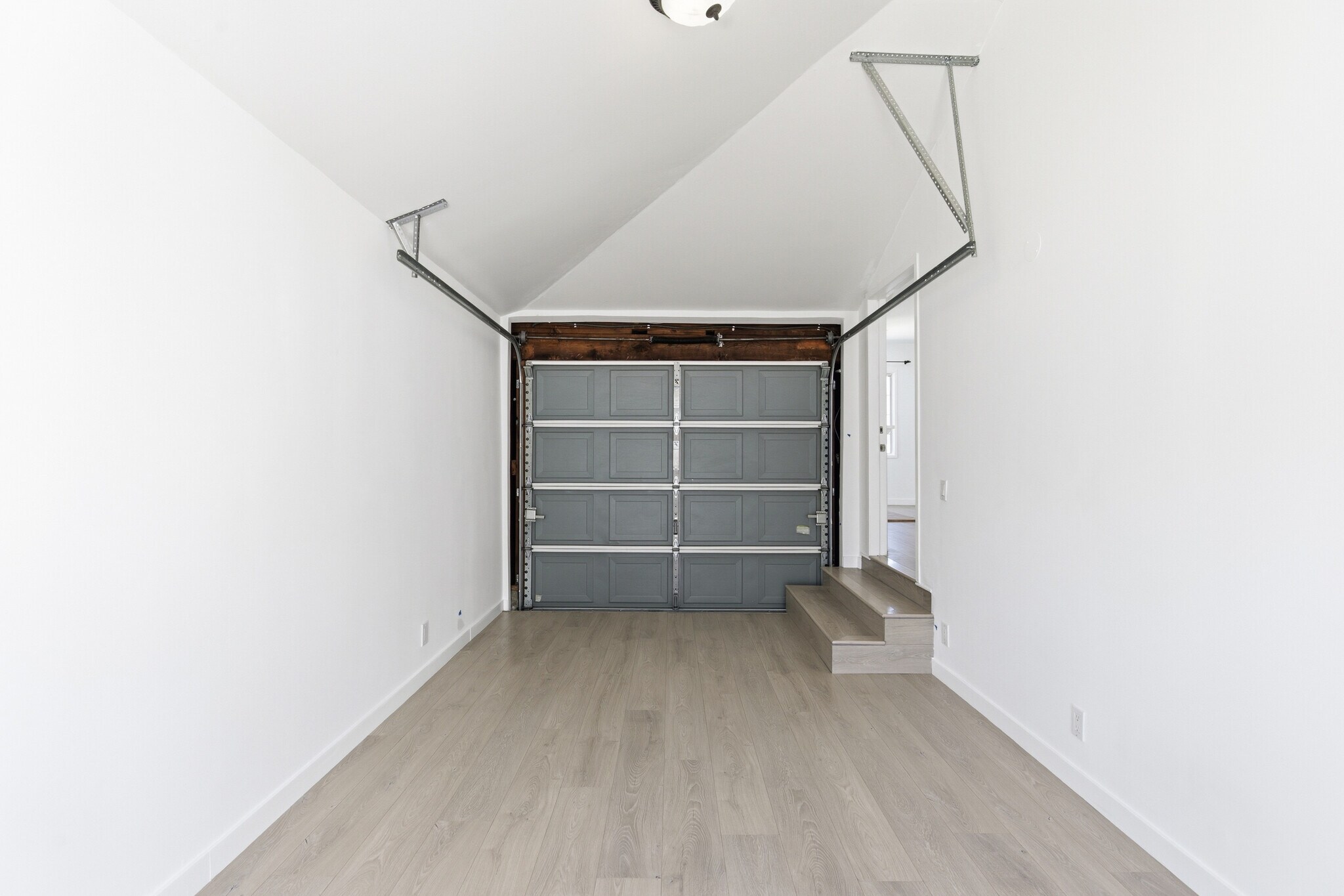 Building Photo - 17418 Califa St