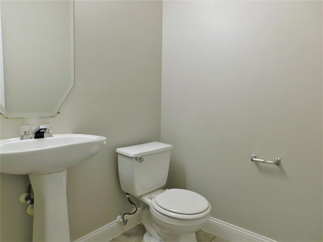 Building Photo - 1107 Mockingbird Dr