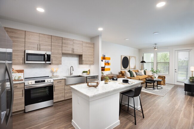 Primary Photo - Now Leasing – Up to 6 Weeks Rent-Free