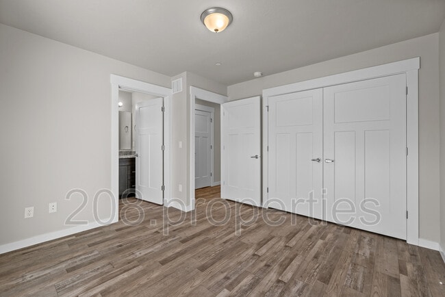 Building Photo - 435 2nd Ave N