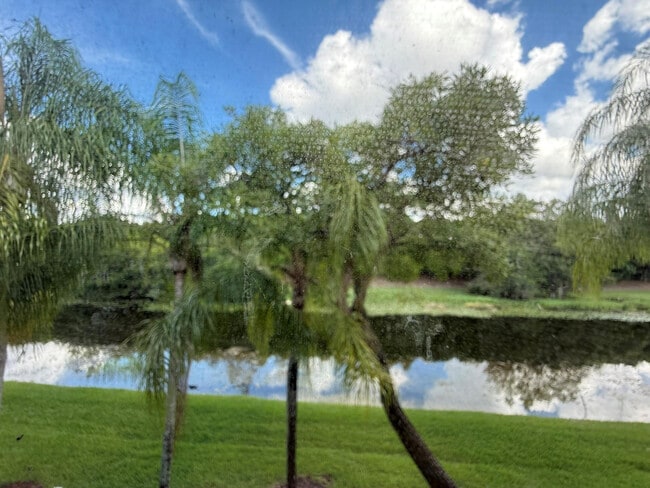 Building Photo - 1402 Veracruz Ln