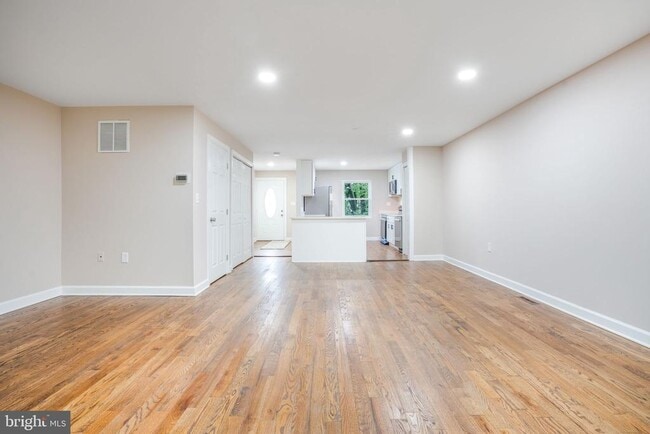 Building Photo - 3671 Waterwheel Square