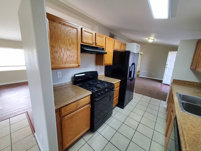 Building Photo - 2205 W 90th Ave