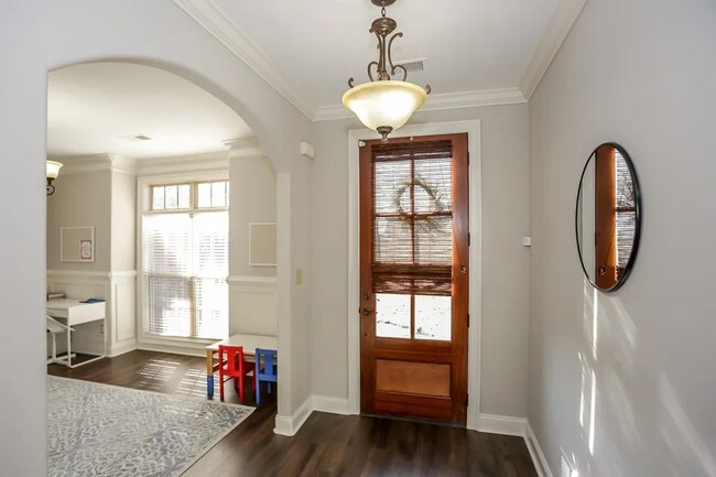 Building Photo - Stunning Atoka Home Offering Space, Style, and Convenience!