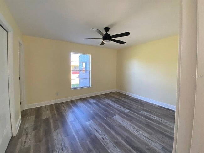 Building Photo - 6368 Sunnybrook Blvd