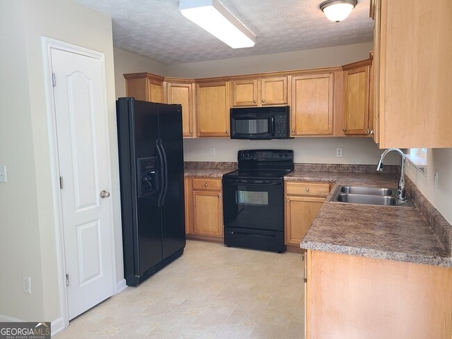 Building Photo - 1005 Magnolia Gardens Walk