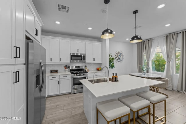 Building Photo - 4077 S Sabrina Dr