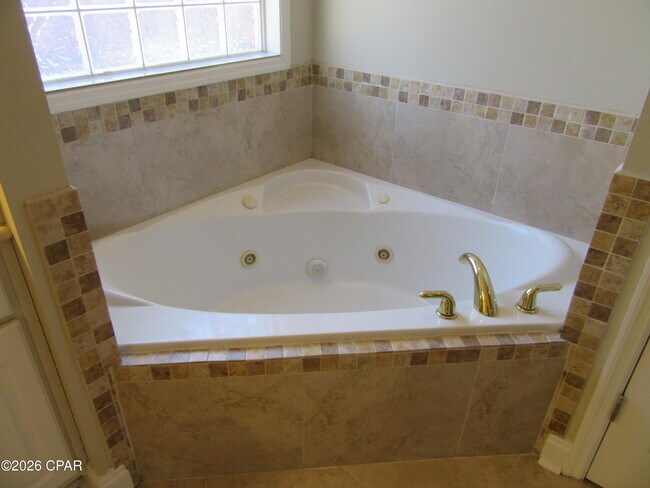 Building Photo - 3209 Pleasant Hill Rd