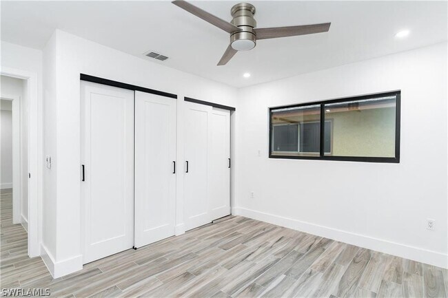 Building Photo - 6499 Royal Woods Dr