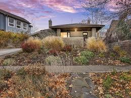 Building Photo - The Cottage