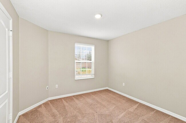 Building Photo - 11410 Cay Spruce Wy
