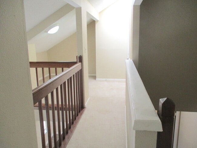 Building Photo - GET A BIG HOUSE FOR A SMALL PRICE IN BEAR CREEK