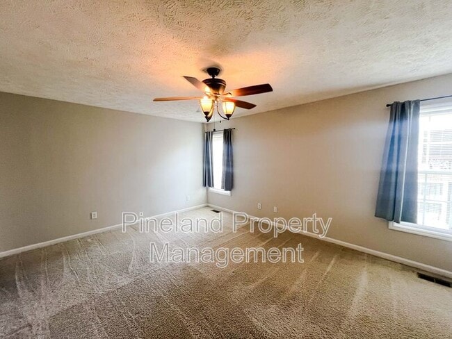 Building Photo - 7228 Beaver Run Dr