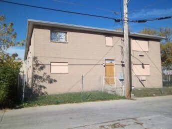 Building Photo - 3417 W Hampton Ave