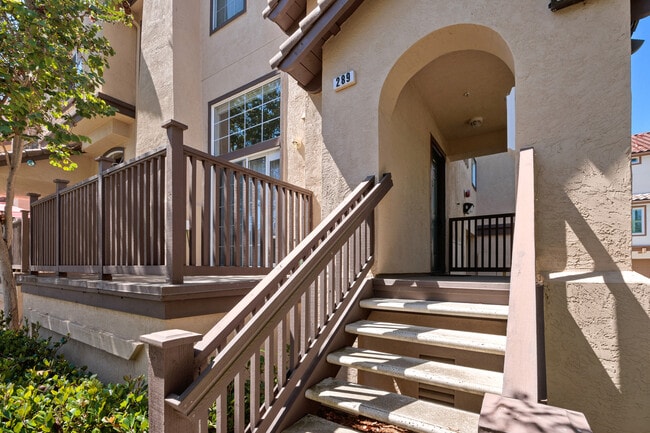 Primary Photo - 10330 Wateridge Cir