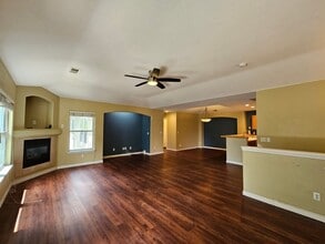 Building Photo - 6697 S Forest Way