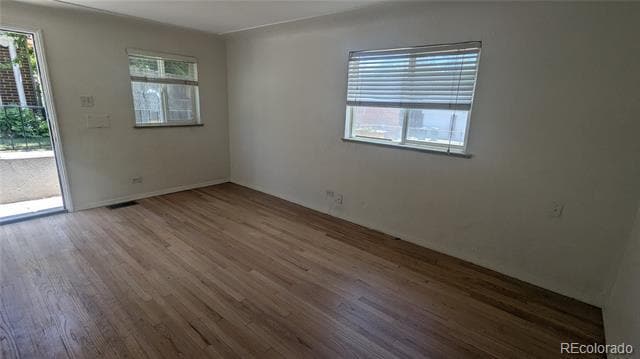 Building Photo - 4620 W Hayward Pl