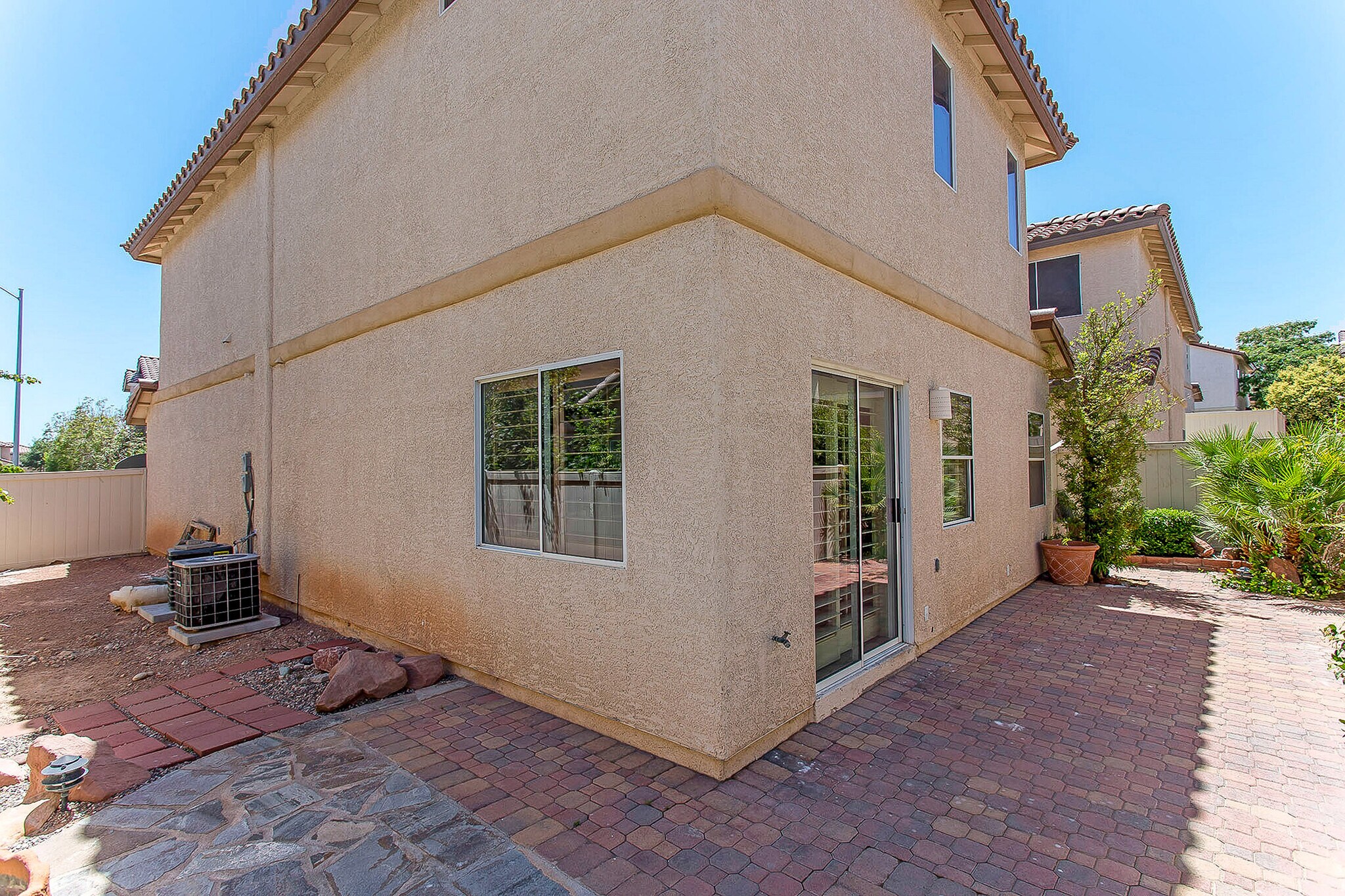 Building Photo - 7843 Nottingshire Way