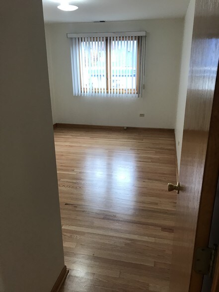 Building Photo - 4453 S Harlem Ave