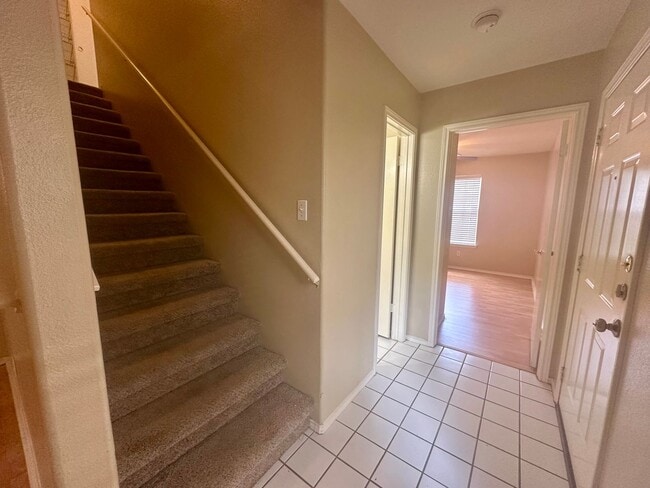 Building Photo - August Move-In Special- 3/2.5 in Gated Com...