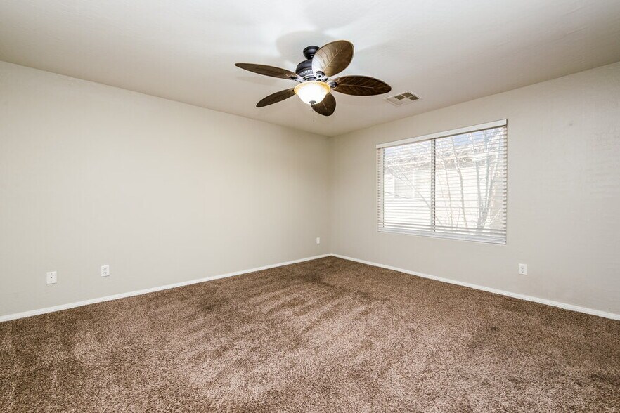 Building Photo - 4505 Harbison Canyon Ct