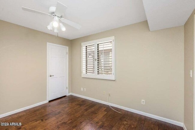 Building Photo - 7230 E Arlington Rd