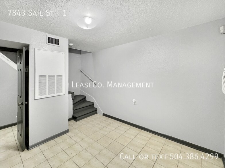 Building Photo - 7843 Sail St