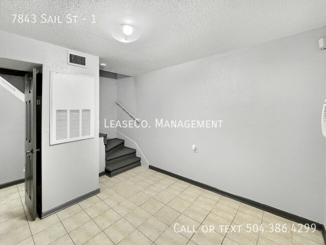 Building Photo - 7843 Sail St