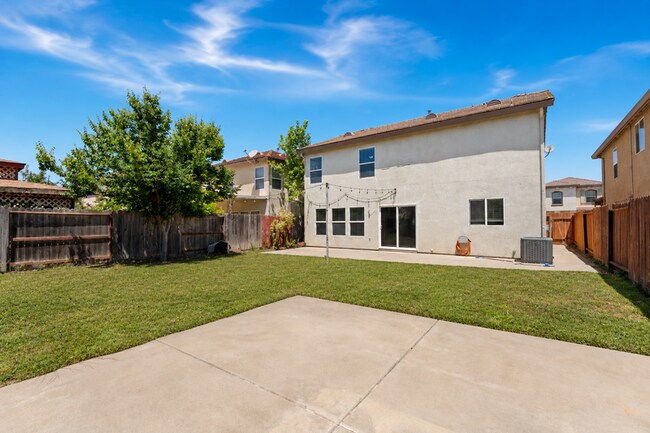 Building Photo - 8828 Billfish Way