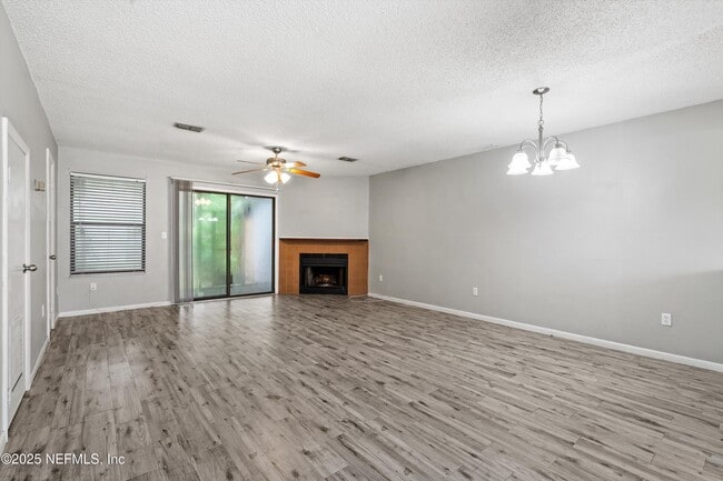 Building Photo - 4846 Kingsmeadow Ln