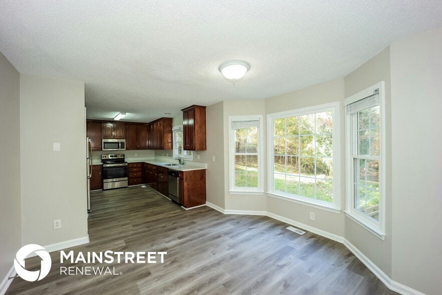 Building Photo - 130 Butterfield Ln