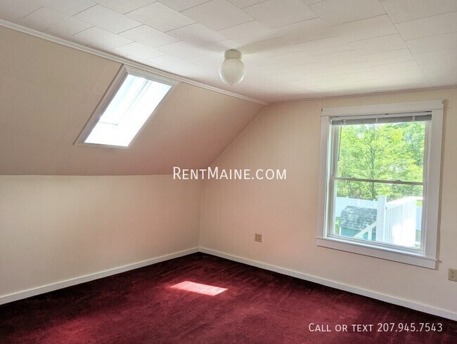 Building Photo - 54 Penobscot St