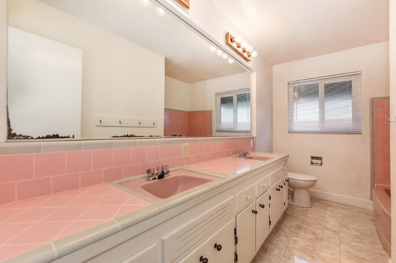 Building Photo - 1302 Frances Dr