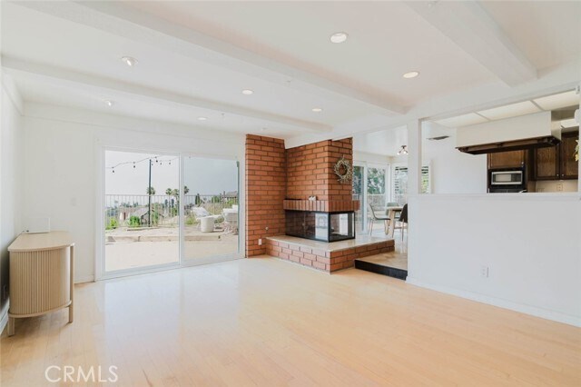Building Photo - 906 Whitehaven Terrace