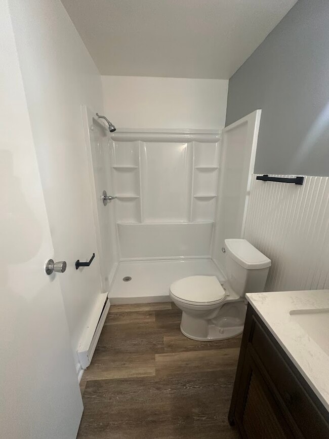 Building Photo - 4365 Powell Rd