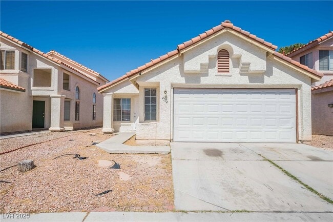 Building Photo - 4104 N Compass Rose Way