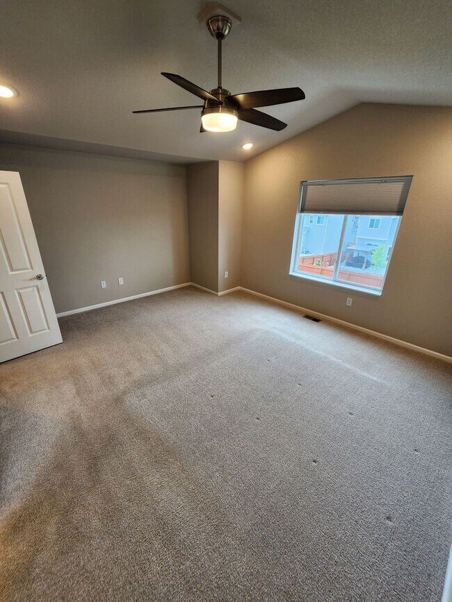 Building Photo - Beautiful Home in Meridian Ranch