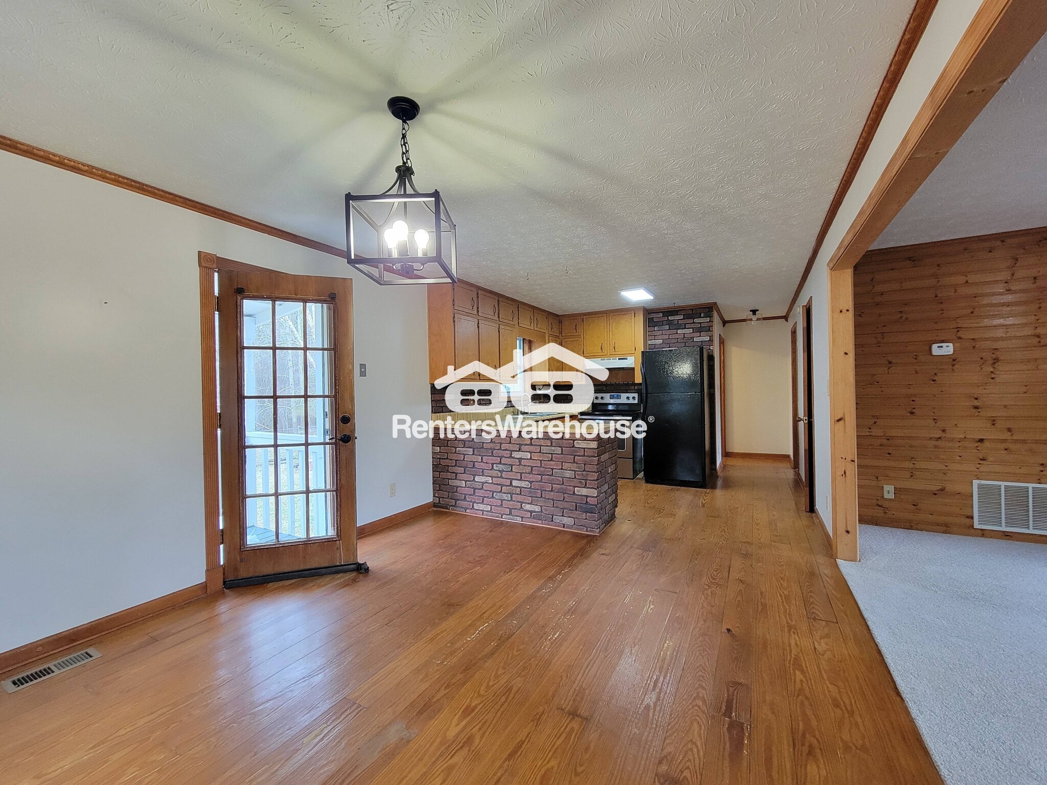 Building Photo - 11855 Jones Ferry Rd