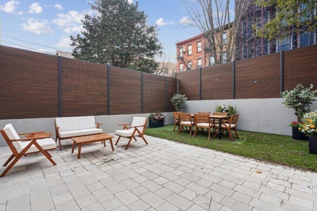 Building Photo - 1 bedroom in BROOKLYN NY 11205